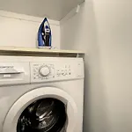 Ocean Breeze By Lovelystay 아파트 *