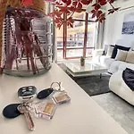 Ocean Breeze By Lovelystay *