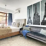 Ocean Breeze By Lovelystay 아파트