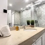 아파트 Ocean Breeze By Lovelystay *