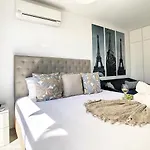 Ocean Breeze By Lovelystay 아파트 푼샬