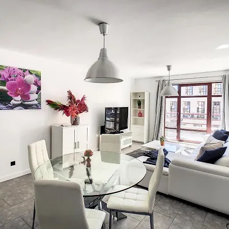 Ocean Breeze By Lovelystay Apartment Funchal (Madeira)