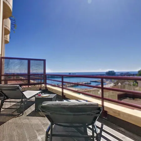 Ocean Breeze By Lovelystay Appartement