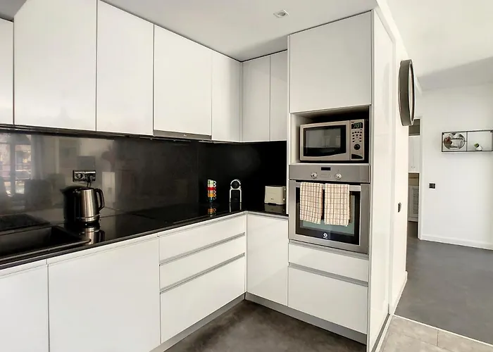 דירה Ocean Breeze By Lovelystay *